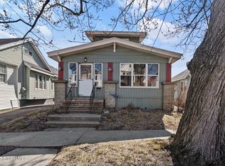 418 7th Ave, Watervliet, NY 12189