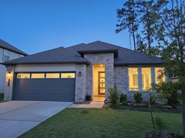 10026 Angelina Woods Ln, Conroe, TX 77384