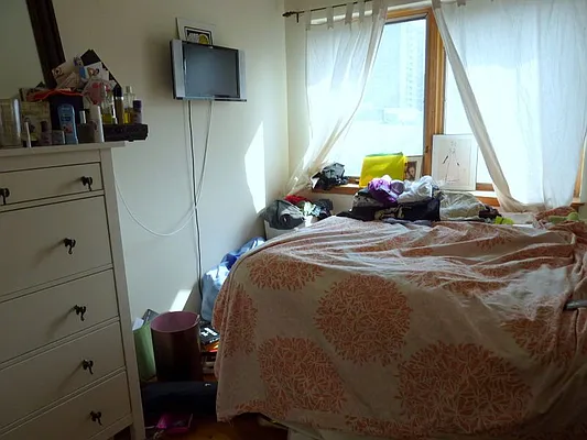 Rented by Chartwell Manhattan Realty | media 20