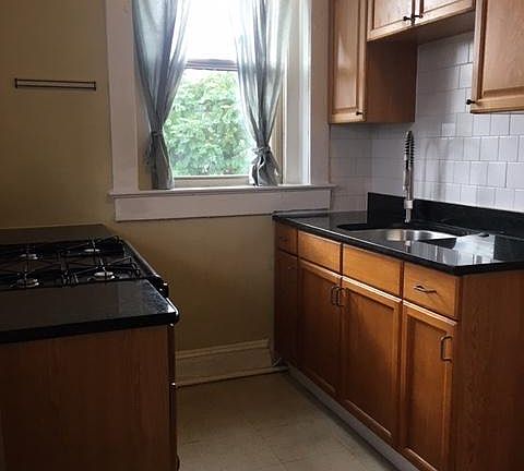 Granite countertops - Deep stainless steel sink