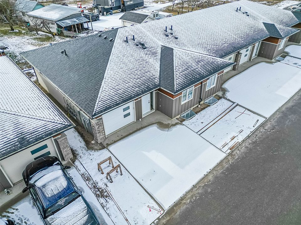 1st image of 220 Shepherd Rd #14