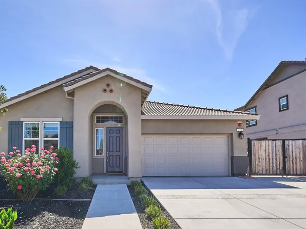 243 Gannet St, Vacaville, CA 95688