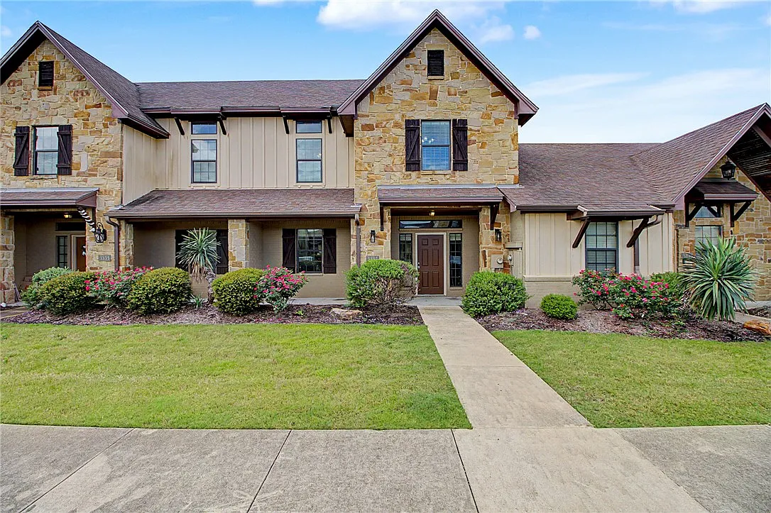 4 bed, 1618 sqft, $650 — Photo 1