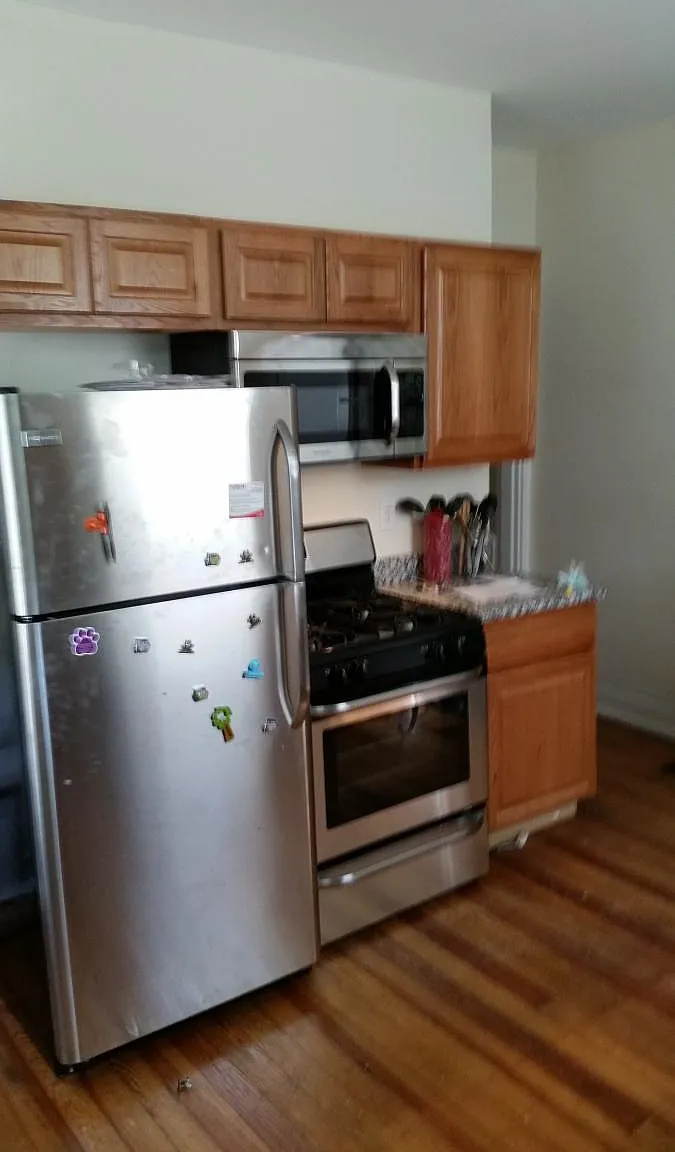 2408 Fairview Avenue — Photo 3