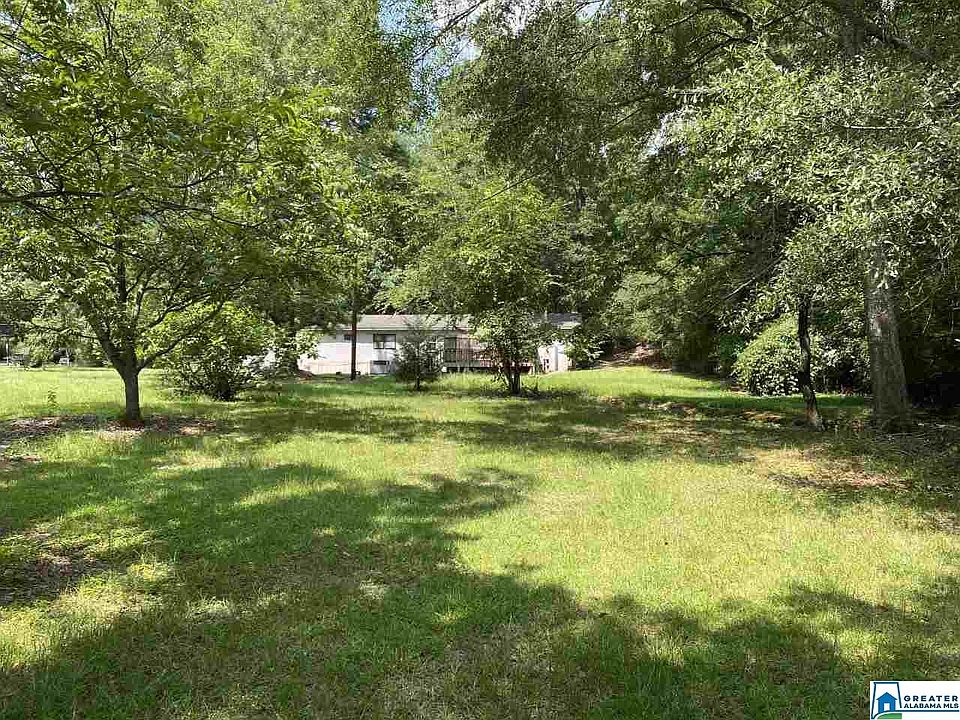 2nd image of 36 Swann Dr #0