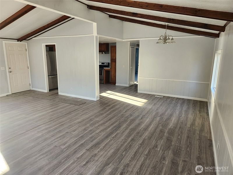 4th image of 2958 Mountain View Road #F