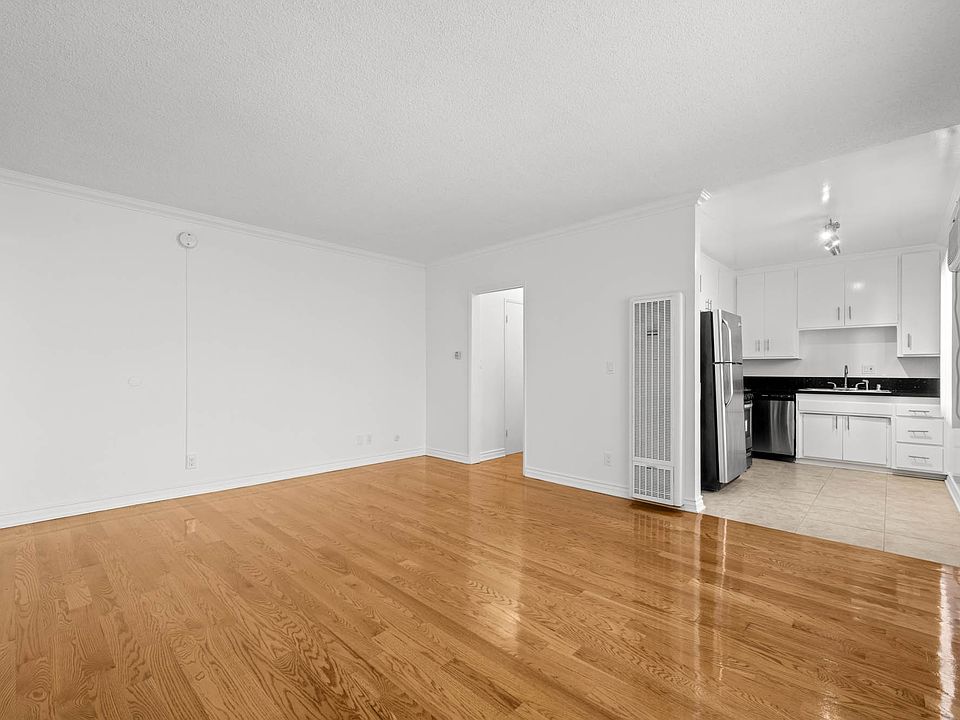1st image of 5554 Harold Way #9bb0c3ec4