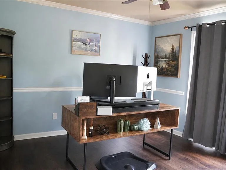 340 Nell Ct — Photo 16