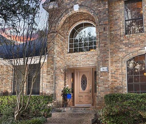 3rd image of 7811 Moonflower Dr
