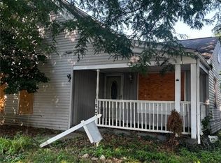 1403 Locust St, New Albany, IN 47150