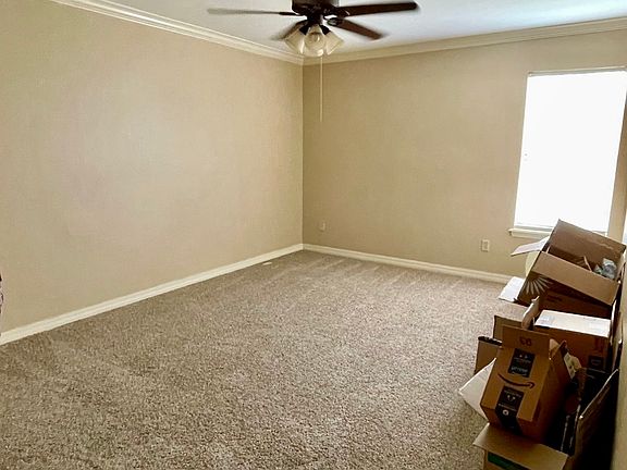 5th image of 10012 Georgetown Dr