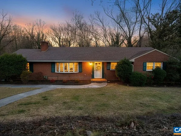 3558 Hartland Rd SW, Roanoke, VA 24015