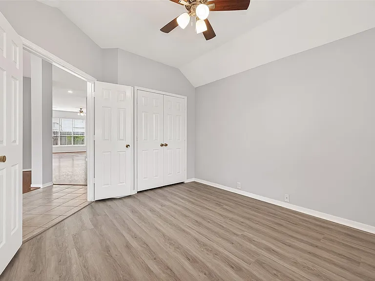 3135 Silver Cedar Trl — Photo 8