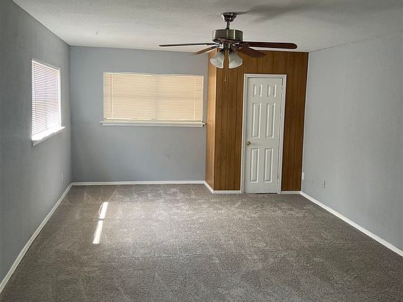 4th image of 1723 NW 44th St