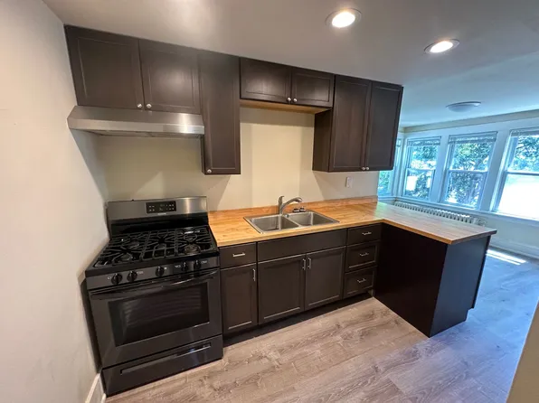 416 Daly St, Saint Paul, MN 55102