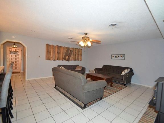 5th image of 251 Kennon Ln