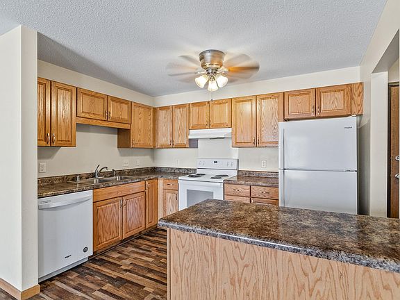 5th image of 3600 Penn Ave N APT 202
