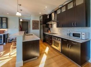 354 Dorchester St APT 4, South Boston, MA 02127