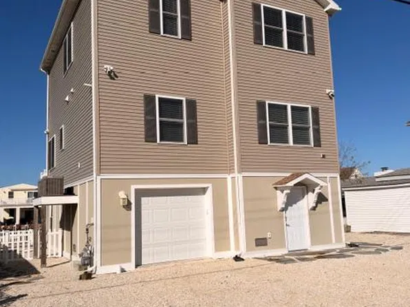 38 W Dory Dr, Little Egg Harbor, NJ 08087