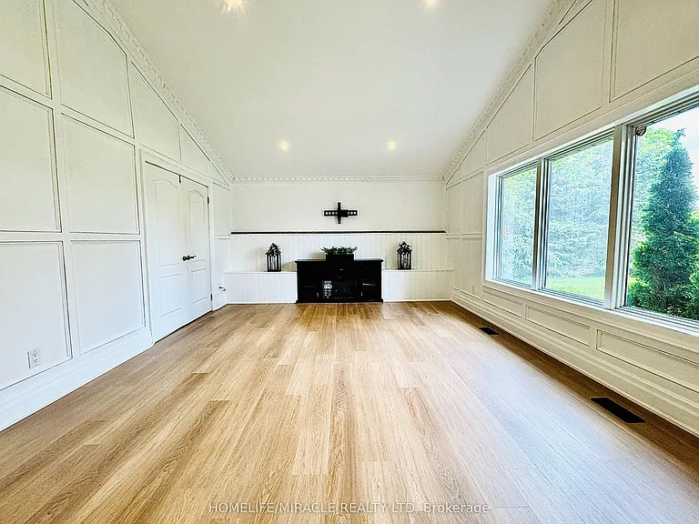 509 Maine St — Photo 26
