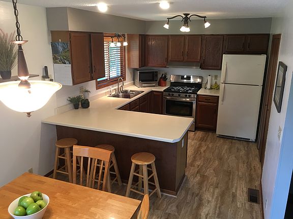 4th image of 1176 Teal Way