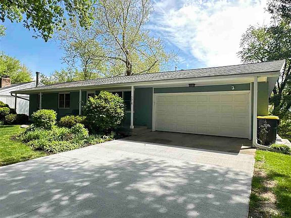 3rd image of 174 Shrader Rd