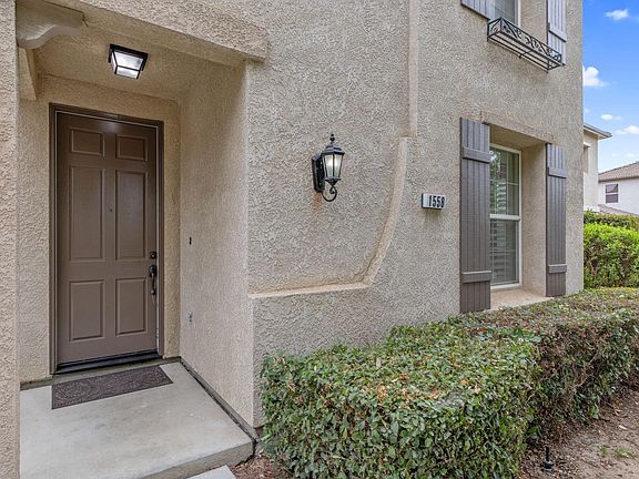 4th image of 1558 N Pisa Street