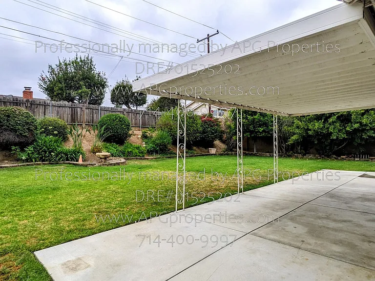 15068 Mountain Spring St — Photo 25