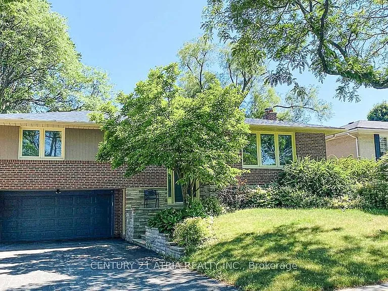 11 Danville Dr — Photo 1