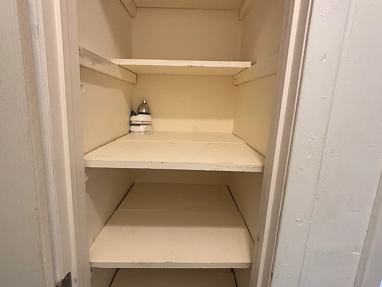881 Albany Post Rd #10 — Photo 19