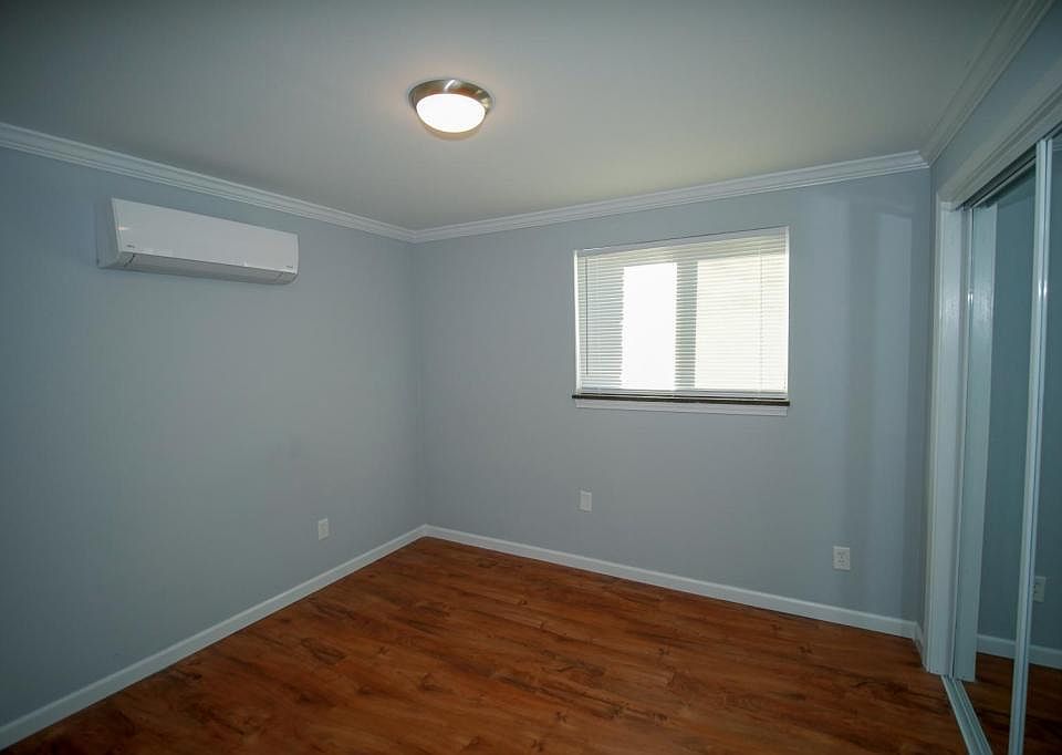 2nd image of 335 Clover Ave APT 11