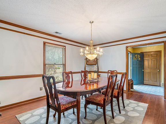 5th image of 578 Winford Dr