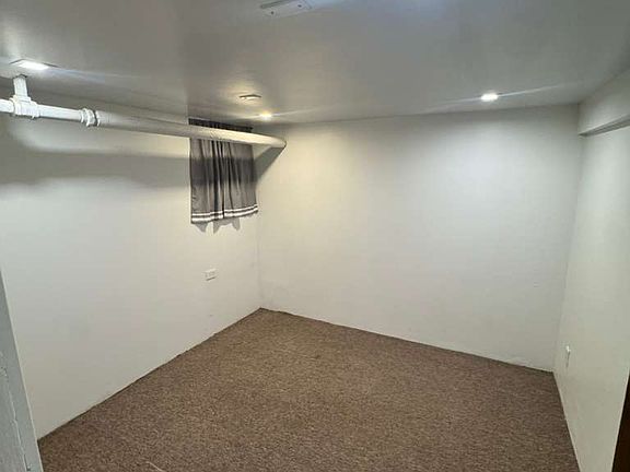 3rd image of 4323 Katonah Ave #1