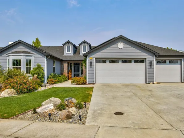 121 Glen Side Ct, Copperopolis, CA 95228