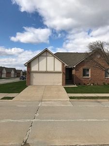13753 Treeland Dr, Shelby Township, MI, 48315