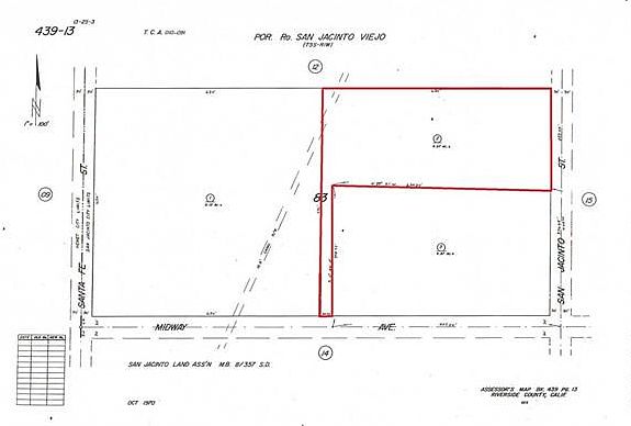 2nd image of 2060 S San Jacinto Ave