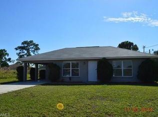 3203 40th St SW, Lehigh Acres, FL 33976