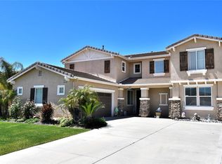 31019 Mountain Cliff Rd, Menifee, CA 92584