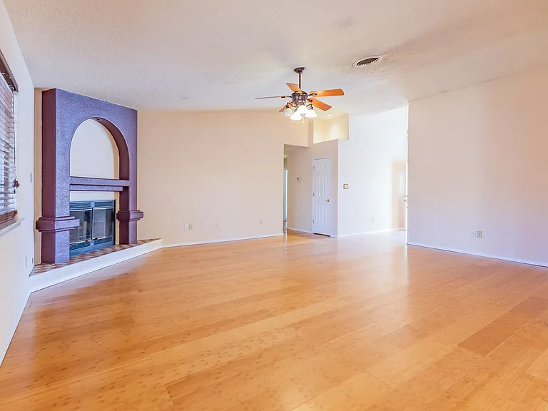 701 Venus Ave — Photo 20