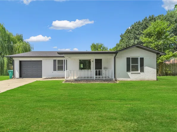 273 Kelsey Ln, Farmington, AR 72730