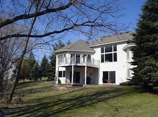 25712 W Comfort Dr, Wyoming, MN 55092