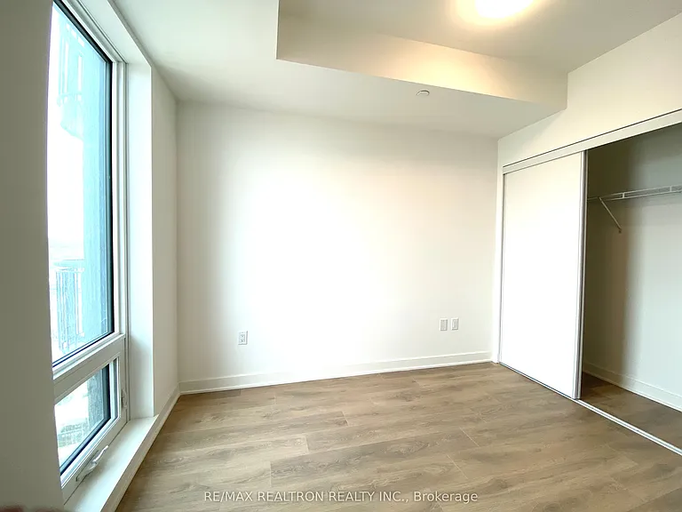 1185 Dupont St #1203 — Photo 3