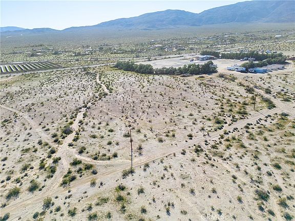 3rd image of 3 Yaqui Rd