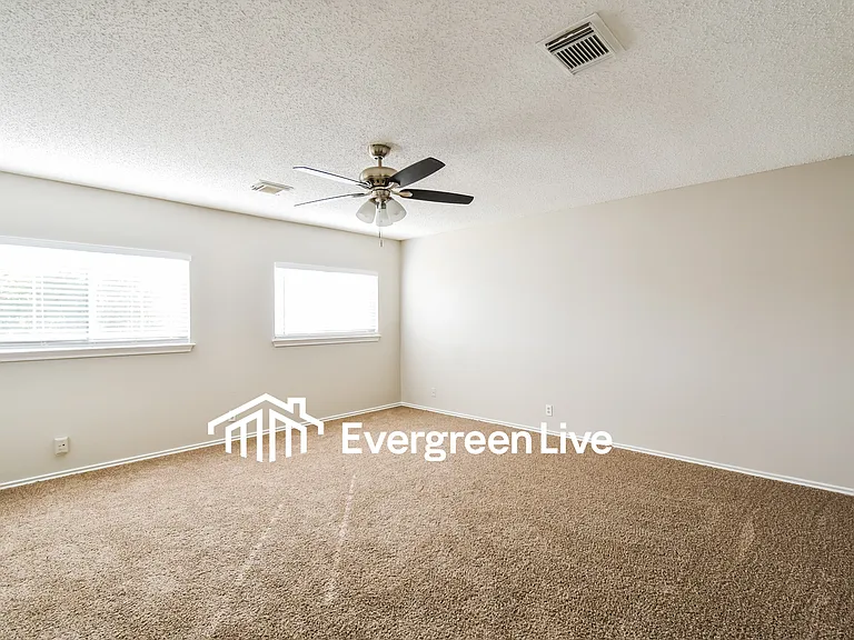 6015 Encanto Point Dr — Photo 9
