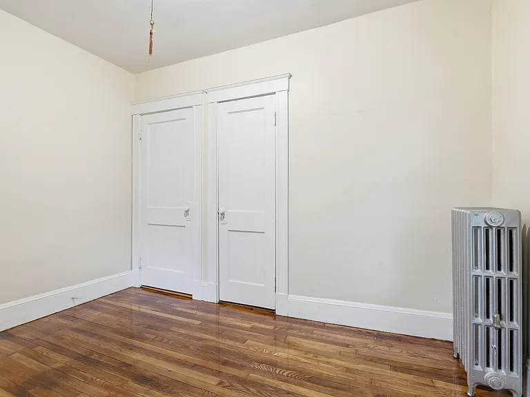 60 Raycroft St #R-1 — Photo 11
