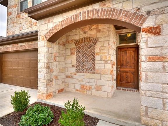 2nd image of 10117 Milla Cir #51
