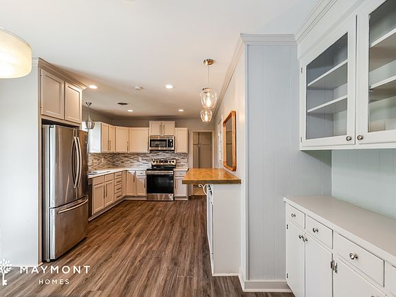 5th image of this home