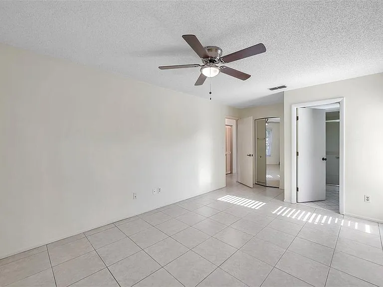 2291 Shelly Dr #D — Photo 28