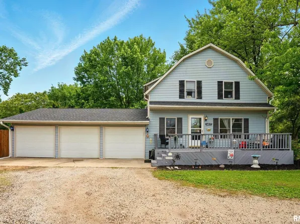 1417 14th St, Silvis, IL 61282