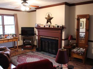 2062 Chateau Cir, New Concord, OH 43762